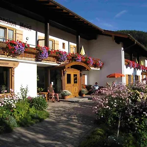 Gaestehaus Meisl *** Berchtesgaden